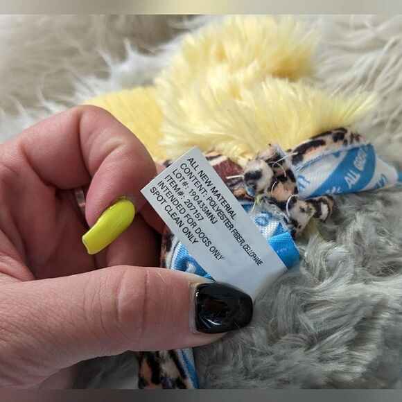 Barkbox Real Housepets "Catty Van de Claw" - Picture 5 of 11